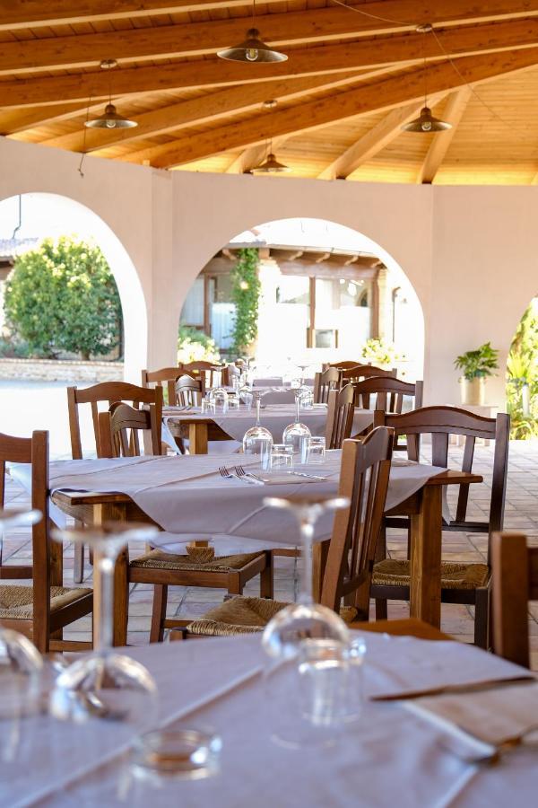 Masseria Crocco Montalbano Ionico Eksteriør bilde